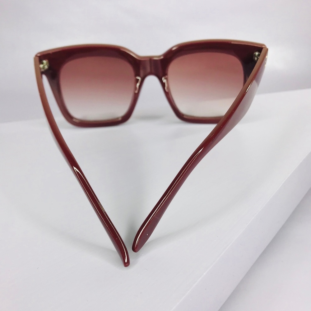 🆑 Square Frame Sunglasses in Wine Red - Picture 6 of 7